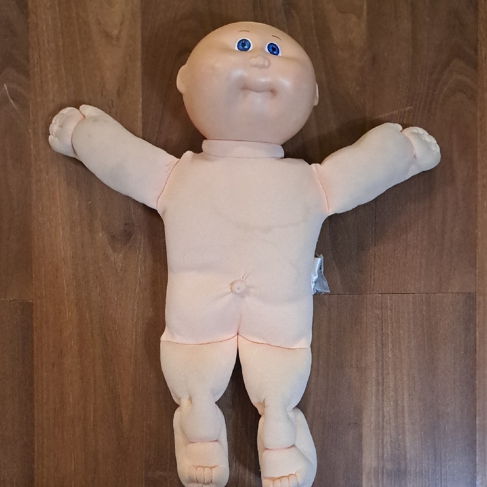Vintage 1980's Cabbage Patch Kids Doll With Blue Eyes.